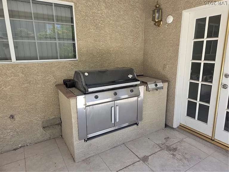 3013 W Oakey Blvd — Photo 25