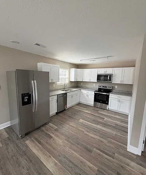 415 Wright Rd — Photo 4