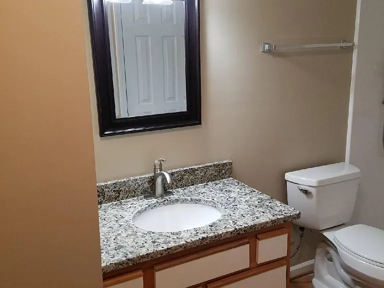 105 Breezewood Dr #A — Photo 15
