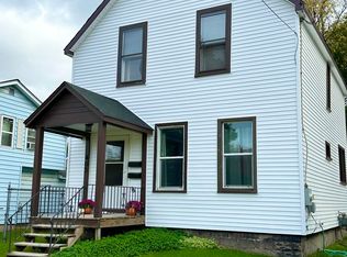 405 Johnston St, Sault Sainte Marie, MI 49783