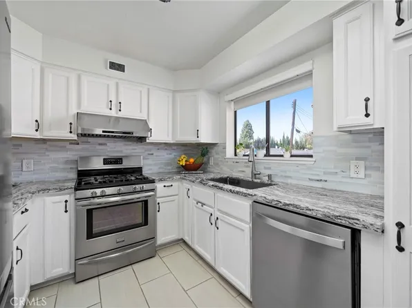 20815 Norwalk Blvd Unit 6, Lakewood, CA 90715