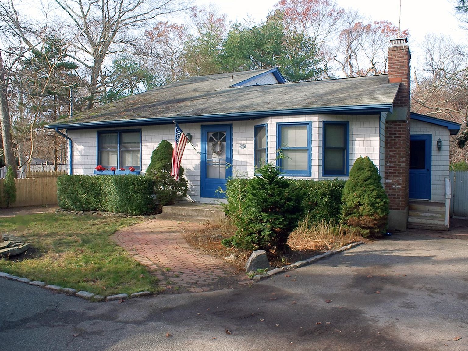 1587 Noyack Rd, Southampton, NY 11968 Zillow