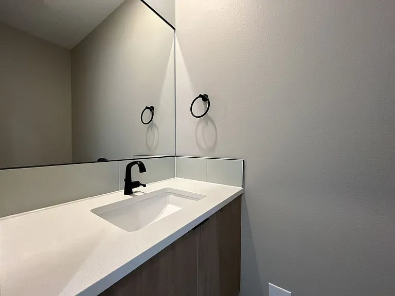 15607 SE Meadowlark Ln — Photo 21