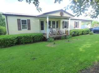 40 Pinch Creek Rd, Bland, VA 24315