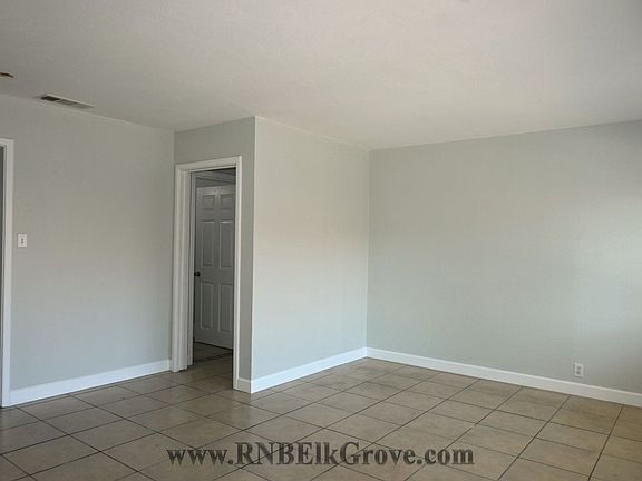3rd image of 3600 26th Ave APT B