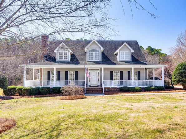 3337 Scarlet Oak Dr, Mebane, NC 27302