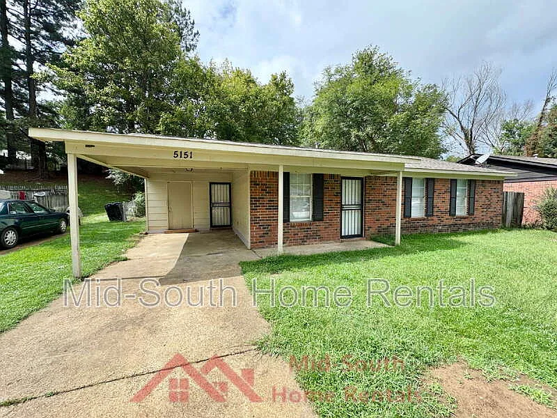 5151 Corkwood Dr