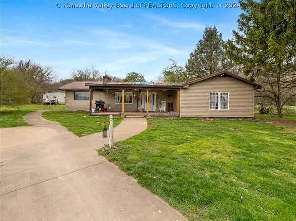 86 Hummingbird Ln, Fraziers Bottom, WV 25082