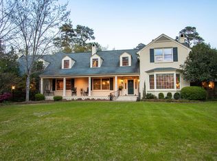 1 Swan Lake Dr, Sumter, SC 29150