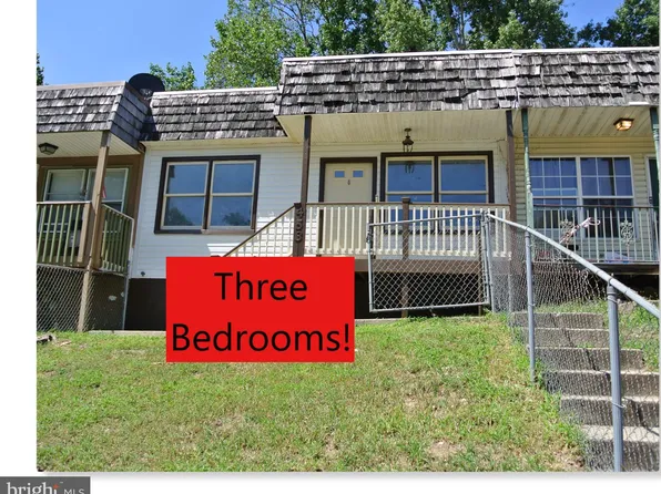 453 Patuxent Ct, La Plata, MD 20646