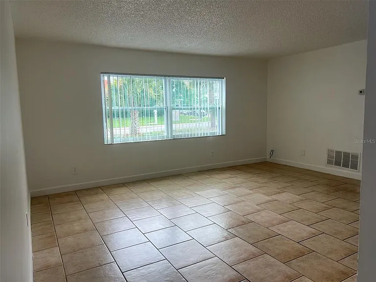 8701 4th St N #105 — Photo 5