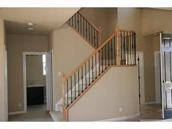 1157 Manchester Way photo 1