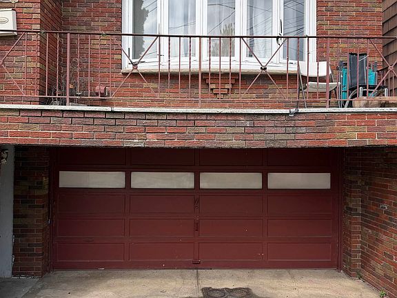 4th image of 71 Linnet St