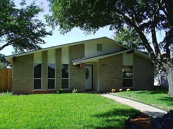5th image of 2818 Robin Hill Ln