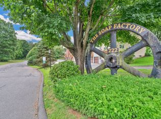 222 Williams St E, Glastonbury, CT 06033