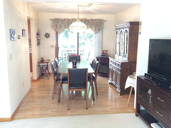 Dining 6+chairs, slider/deck