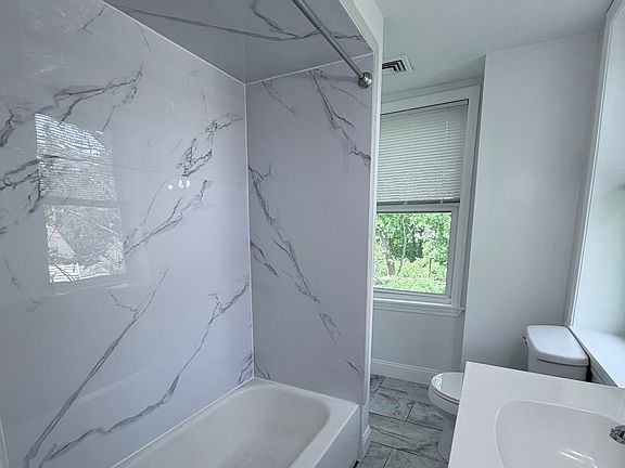 3rd image of 117 Arlington St #B
