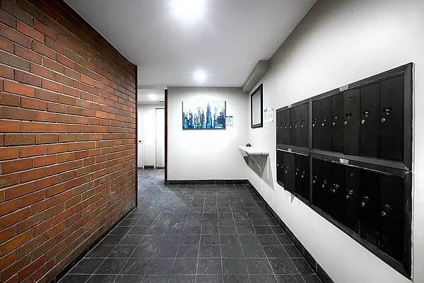 Rented by Corcoran | media 17