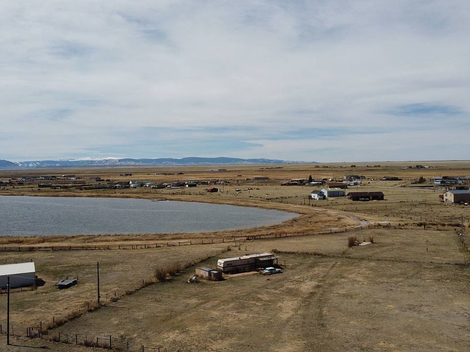 1st image of 11 Lake View Dr