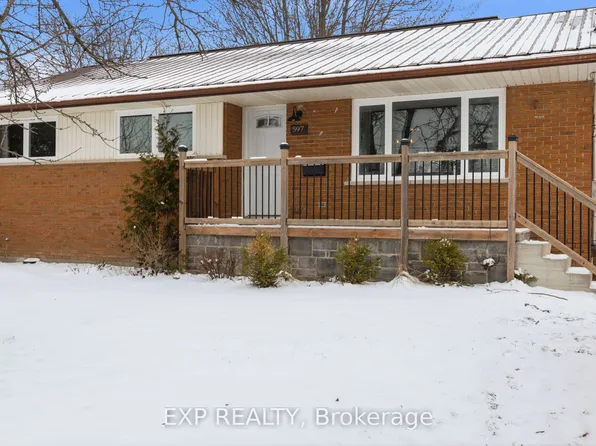 597 Gold St, Warwick, ON N0M 2S0