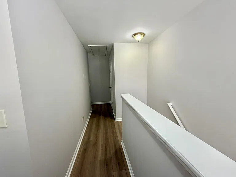 4216 Rogers Creek Ct — Photo 12