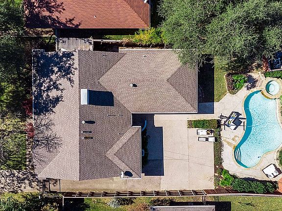 Aerial pool drive yard