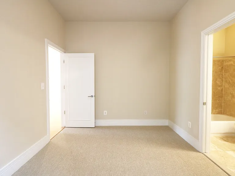 1515 O St NW — Photo 83