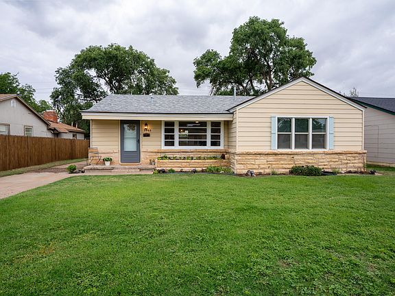 2nd image of 3808 33rd St