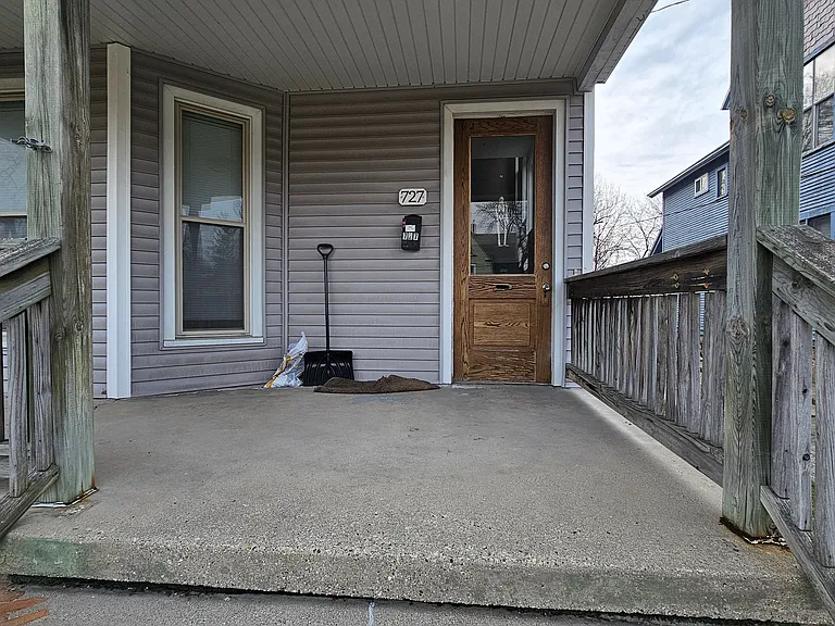 727 Prospect Ave SE #727 — Photo 2
