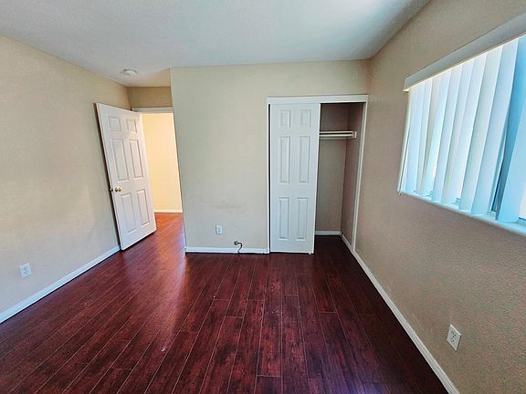 5th image of 11815 Principi Ct