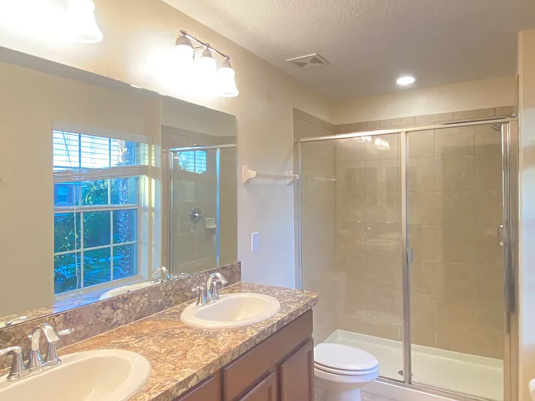 14849 Driftwater Dr — Photo 25
