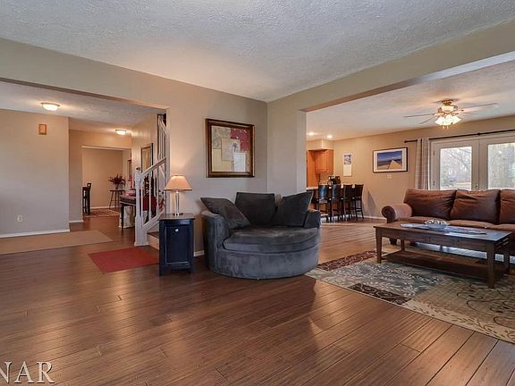 4th image of 4692 Circle Dr
