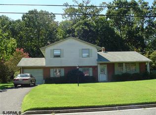 2469 Dahliadel Dr, Vineland, NJ 08361