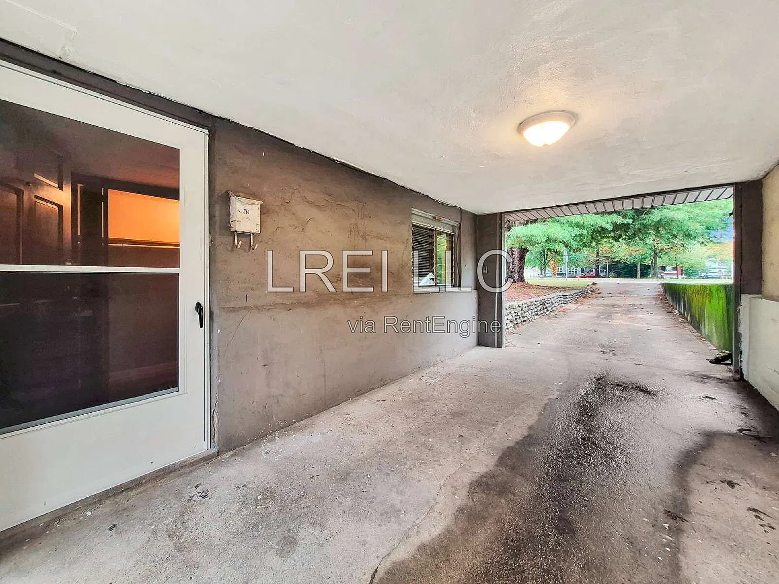 1 bed, 1.0 bath, 800 sqft, $600 — Photo 3