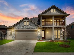 1215 Stoneleigh Pl, Aubrey, TX 76227