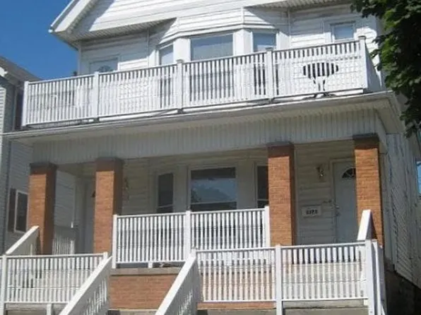 3373 N Oakland Ave, Milwaukee, WI 53211