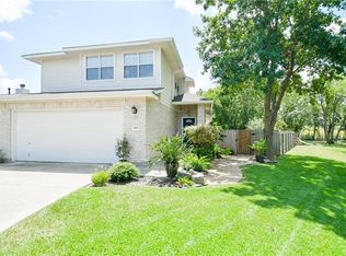 3401 Crystal Cir, Taylor, TX 76574