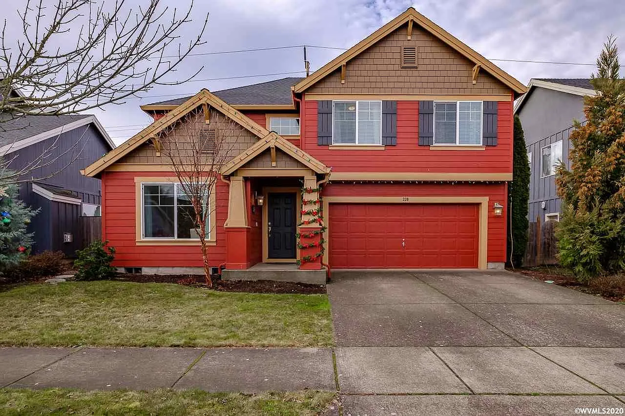 338 Casting St SE photo 1