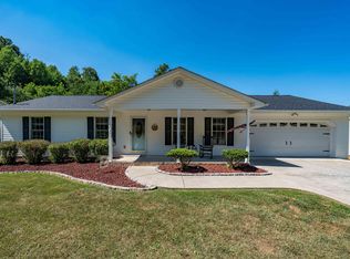 180 Valley Crest Dr, Mt Carmel, TN 37645