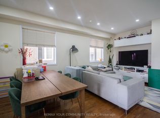 15 Voysey Way, Markham, ON L3S 0B4