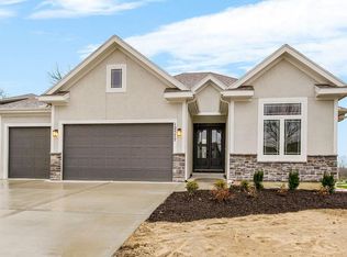12577 S Meadow View St, Olathe, KS 66061
