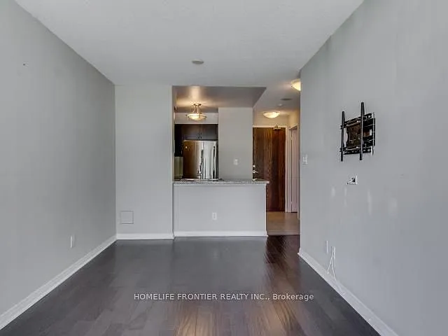 4850 Glen Erin Dr #105 — Photo 4