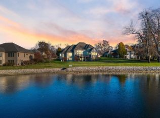 421 N Lake Placid Dr, Warsaw, IN 46582