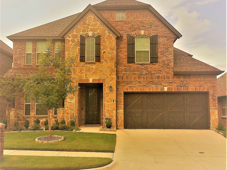 1st image of 237 Bentley Dr
