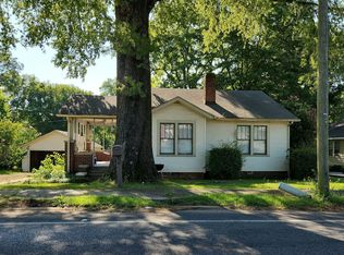 1000 Jackson Ave N, Russellville, AL 35653