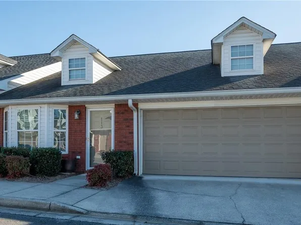 113 Old Mill Dr, Calhoun, GA 30701