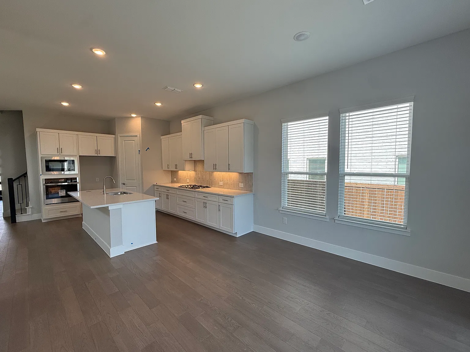 11728 Chartwell Ct — Photo 3