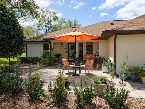 1728 N Envoy Dr, Crystal River, FL 34429