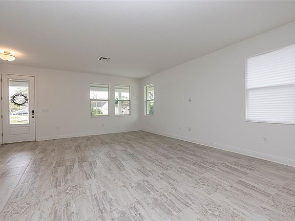 5th image of 1859 46th Ave N