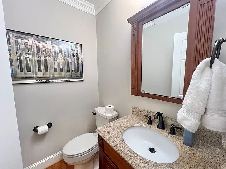 9105 Kirkhill Dr — Photo 14